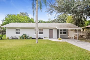 2026 Sandrala Dr Sarasota, FL 34231